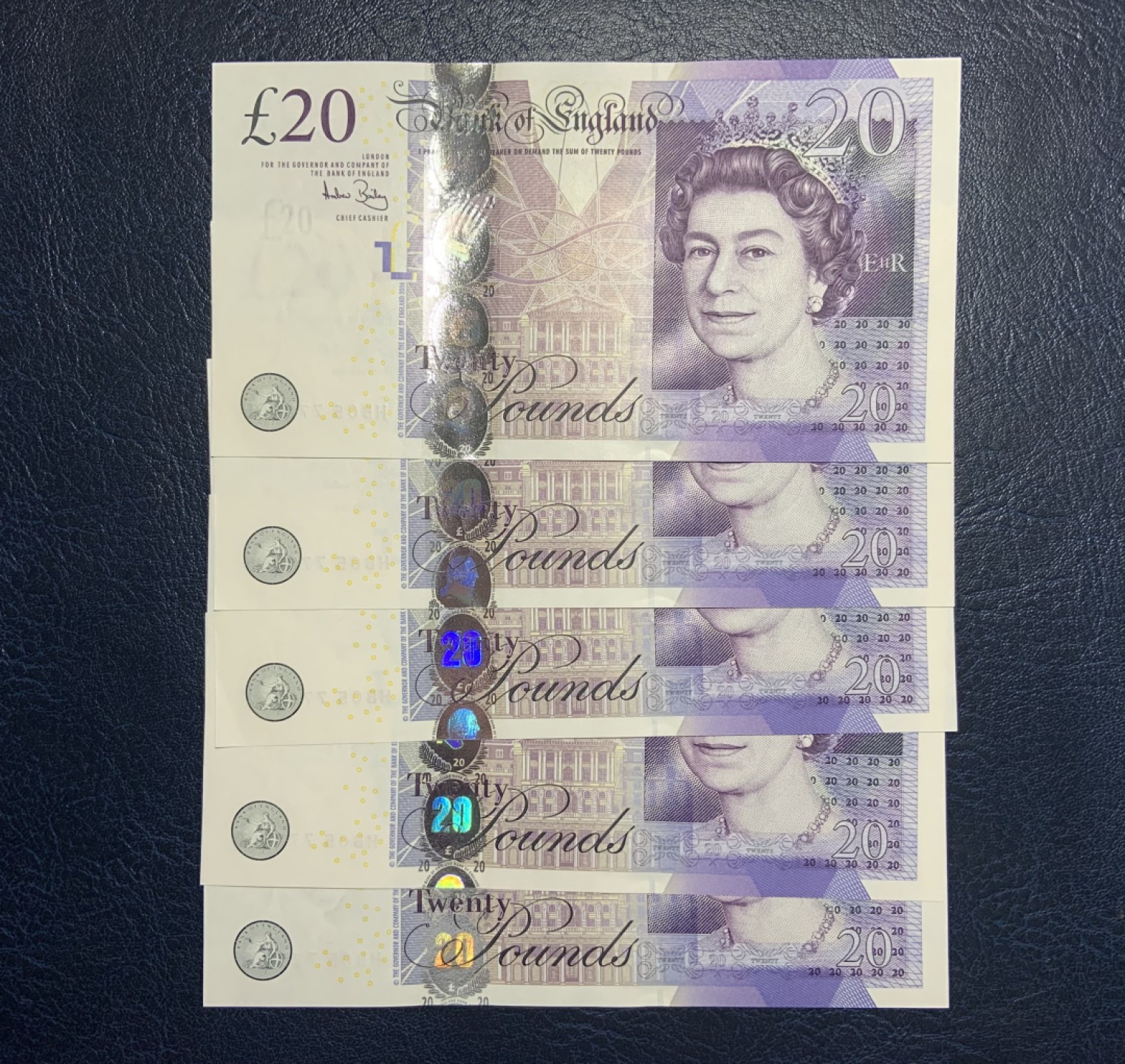 收藏联盟Quantum Auction 第211期拍卖  英国2010年20镑五连号 品相全新unc 经济学家亚当史密斯 尾号697一角微翘 