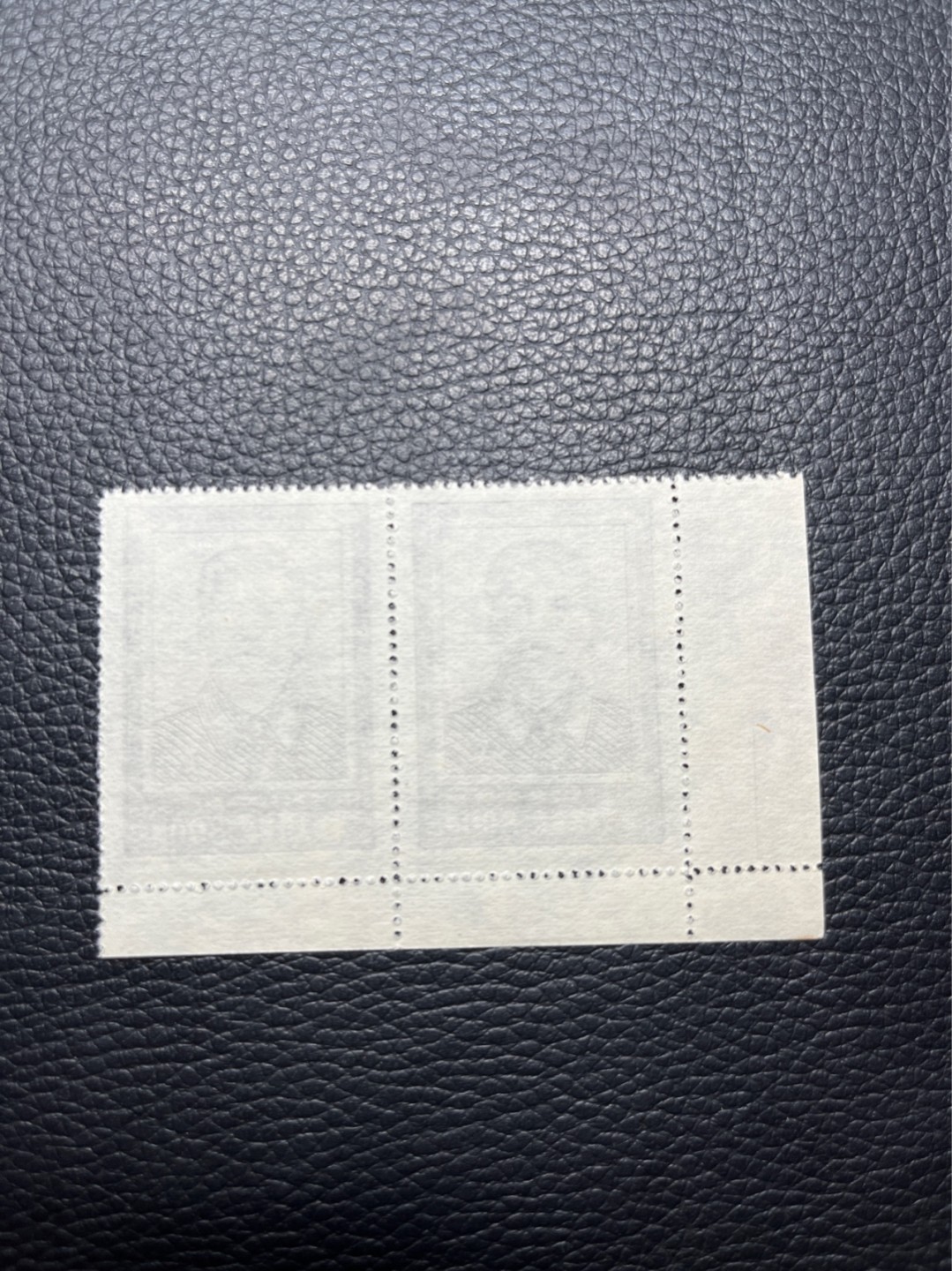 洪涛臻品批发群  精选邮票限时拍卖第九十七期 纪27  斯大林3-1 新  一枚  几乎全品，非常细小黄点几乎看不出