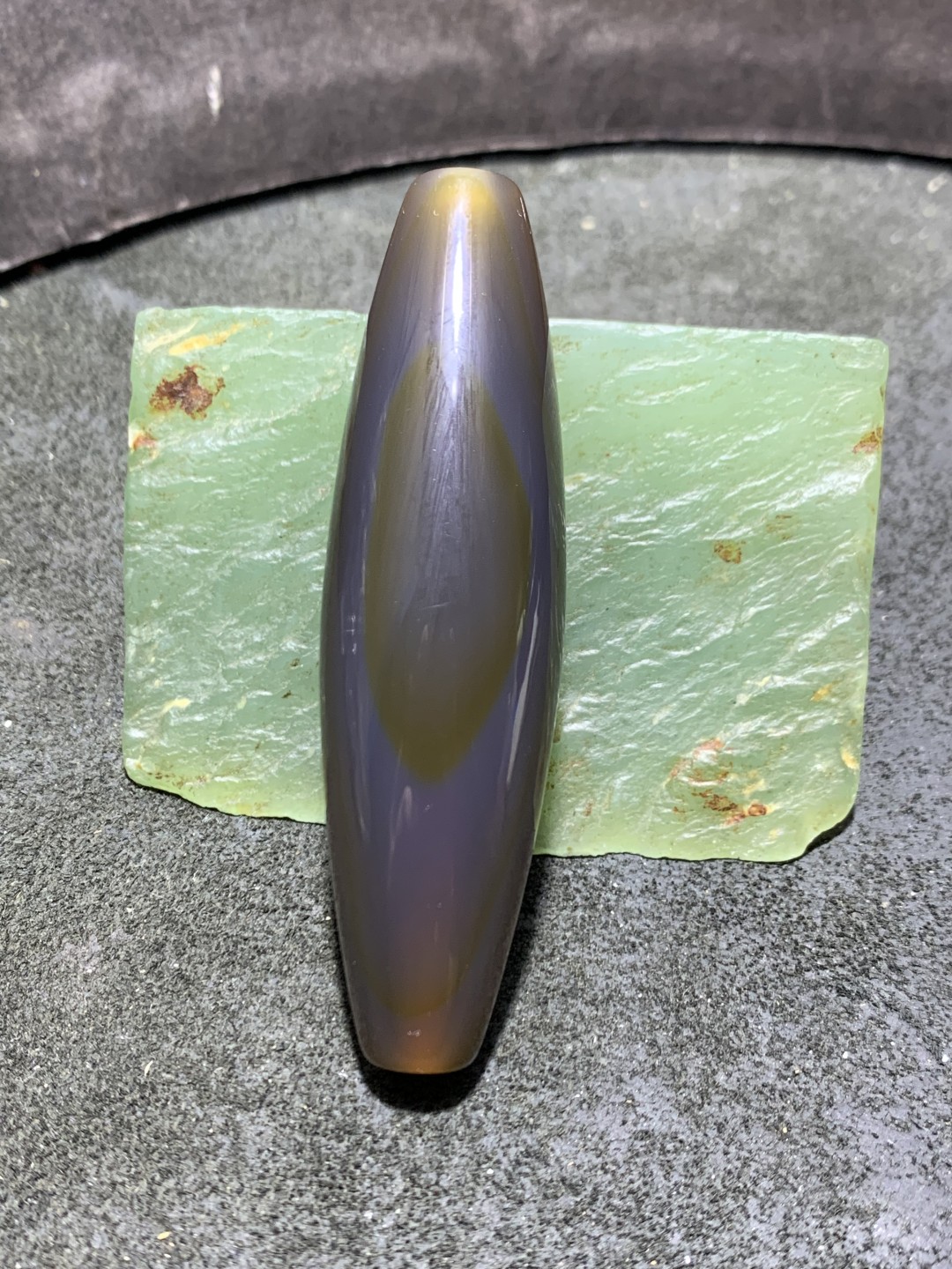 精美高玉化天珠型巴西玛瑙天眼大桶珠一个