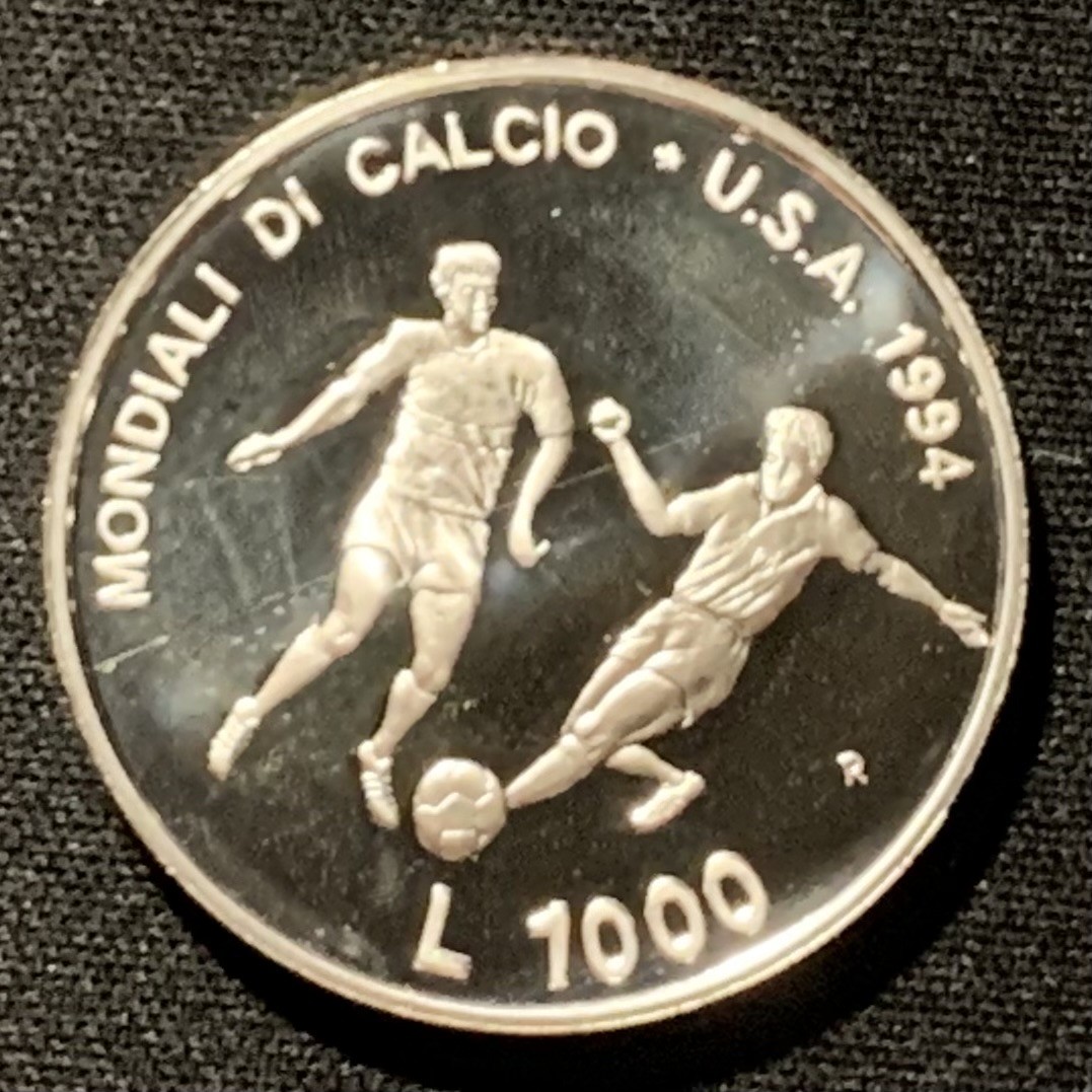 紫瑗钱币——第268期拍卖 圣马力诺 1994年 美国世界杯 铲球 1000里拉 14.6克 0.835银 精制