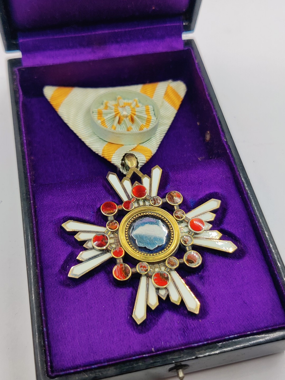 全场0元起拍 第17期 咸鱼国勋章拍卖专场 11月27日（周日）下午6：00开始 日本明治时期 四等瑞宝章 稀有币标 版本 造币局制 纯银制