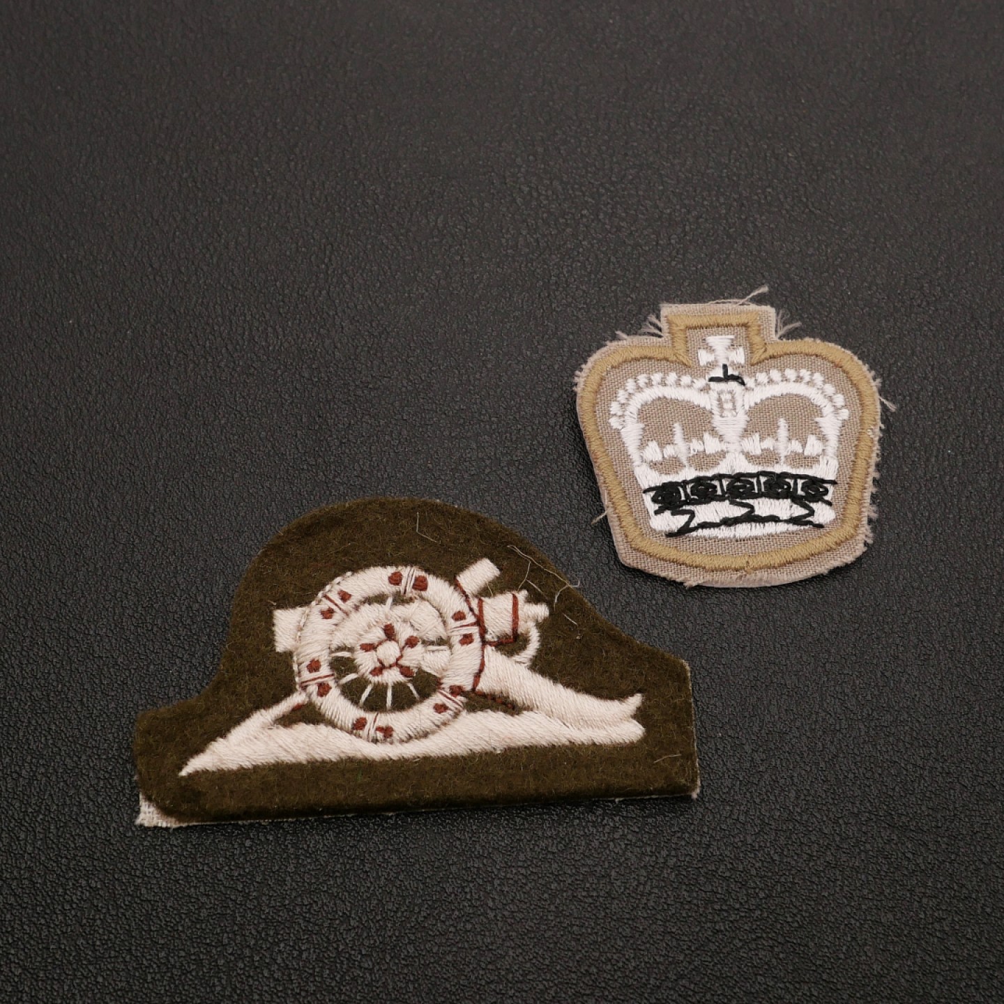 勋章奖章交易所11月26日拍卖 英国布章一组