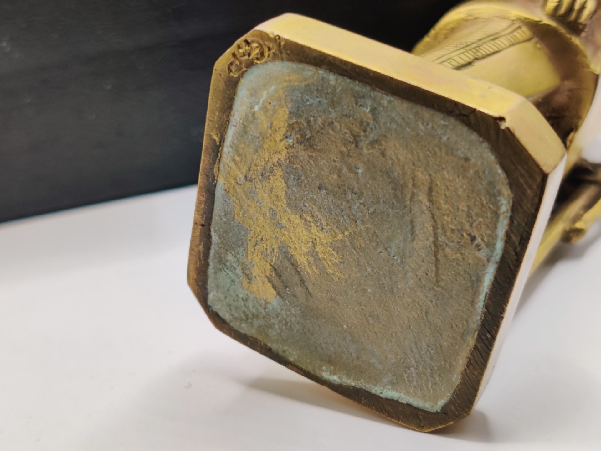 全场0元起拍 第17期 咸鱼国勋章拍卖专场 11月27日（周日）下午6：00开始 日本明治时期 明治天皇铜像