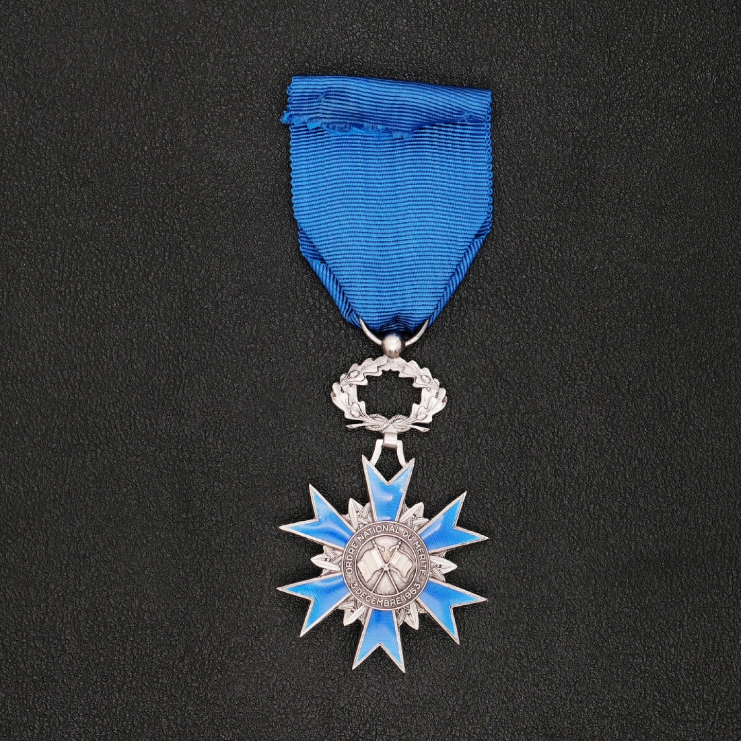 勋章奖章交易所11月26日拍卖 法国国家功勋勋章