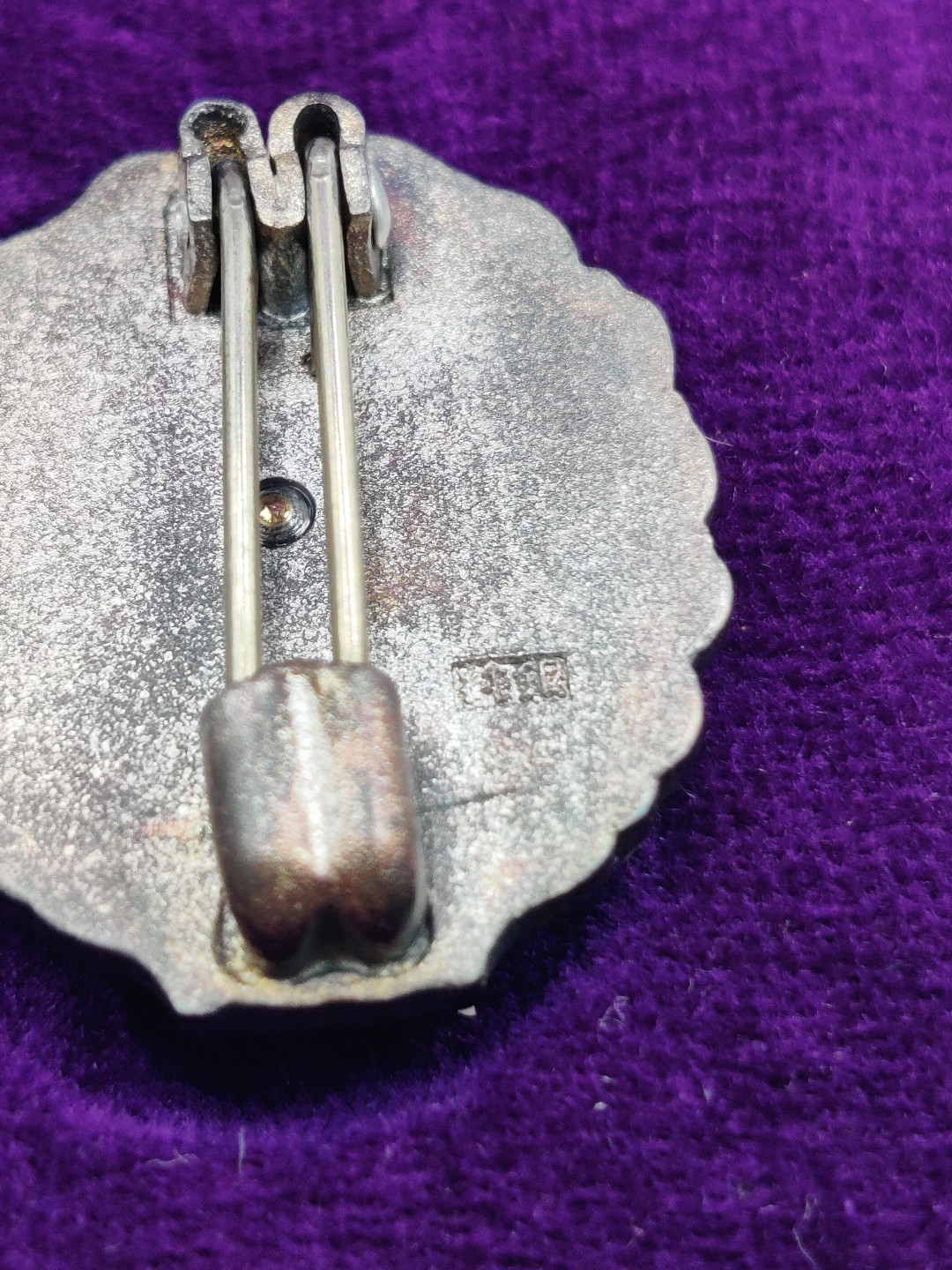 全场0元起拍 第17期 咸鱼国勋章拍卖专场 11月27日（周日）下午6：00开始 日本国有铁道功绩章 纯银制