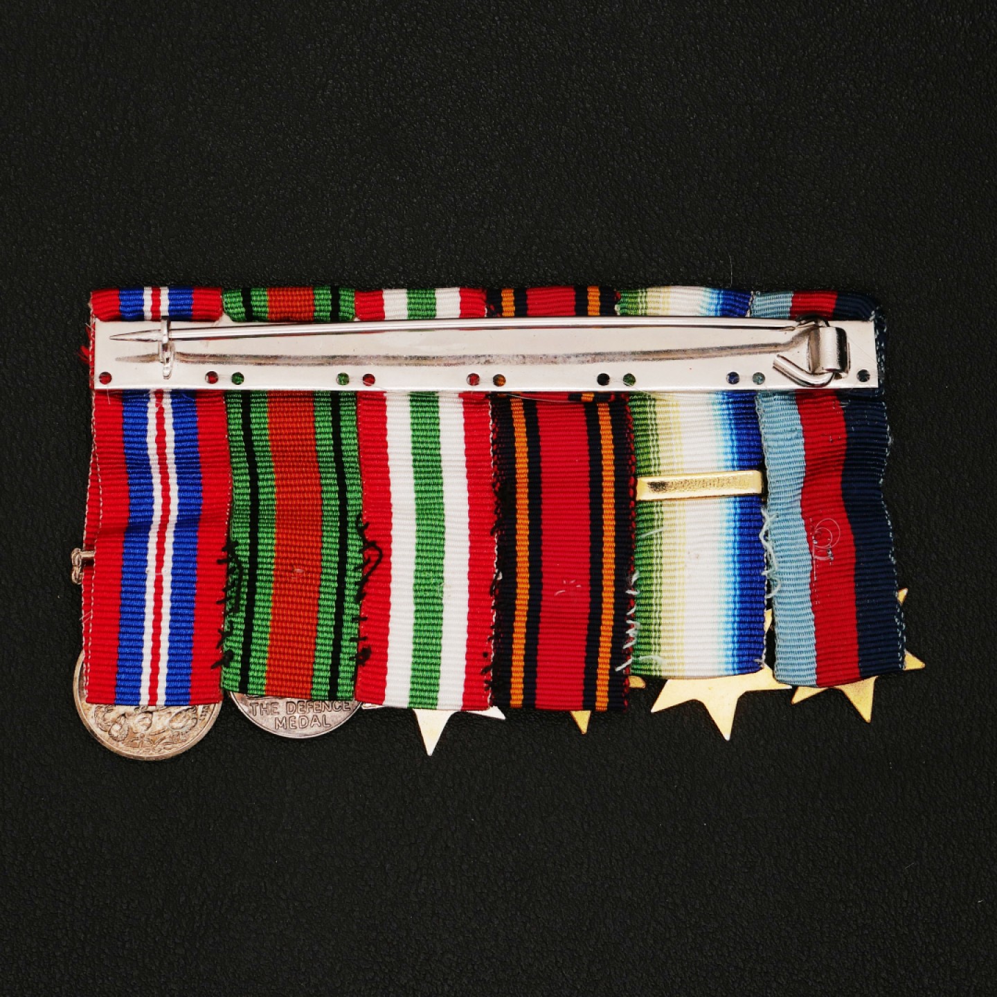 勋章奖章交易所11月26日拍卖 英国二战迷你奖章联排