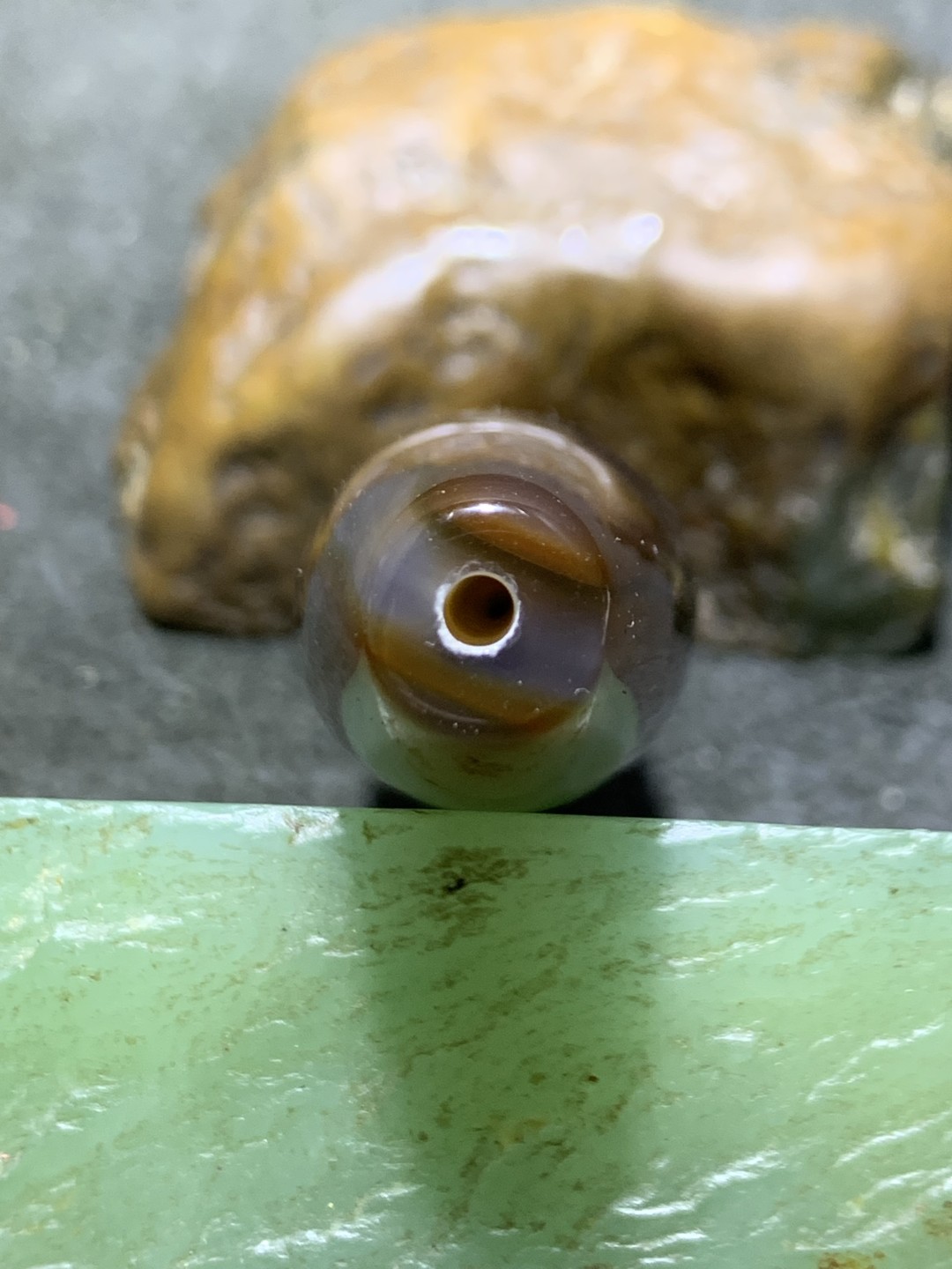 精美高玉化天珠型巴西玛瑙天眼大桶珠一个