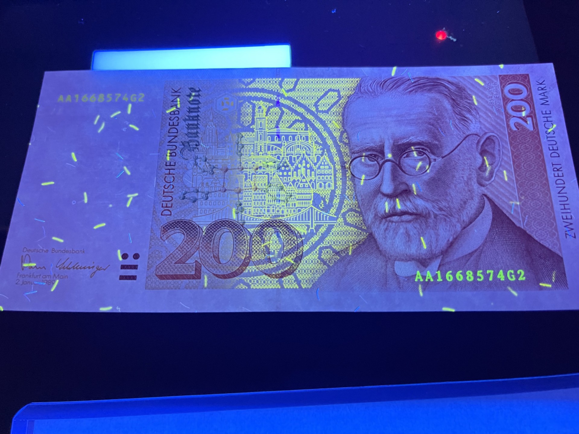 《外钞收藏家》第二百二十一期（连拍第二场） 德国末版200马克 全新UNC AA冠