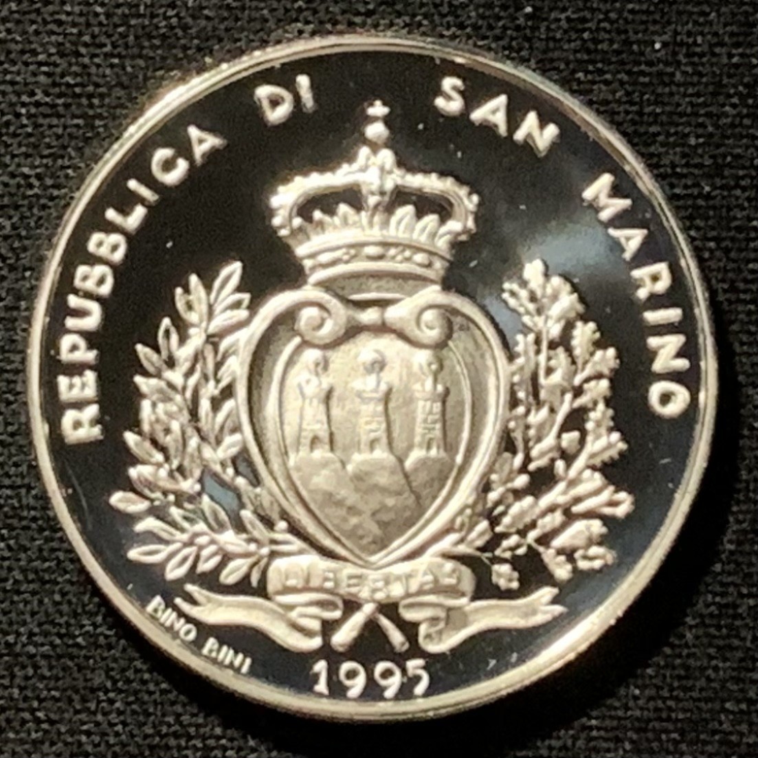 紫瑗钱币——第268期拍卖 圣马力诺 1995年 亚特兰大奥运会 铁饼与撑杆跳 1000里拉 14.6克 0.835银 精制