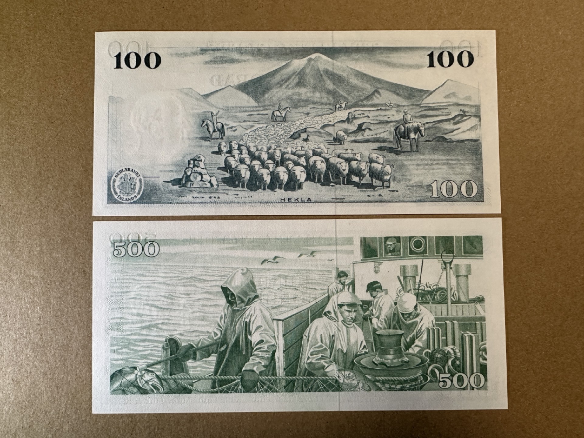 《张总收藏》81期——外币世界杯 冰岛100、500克朗2张 1961年版