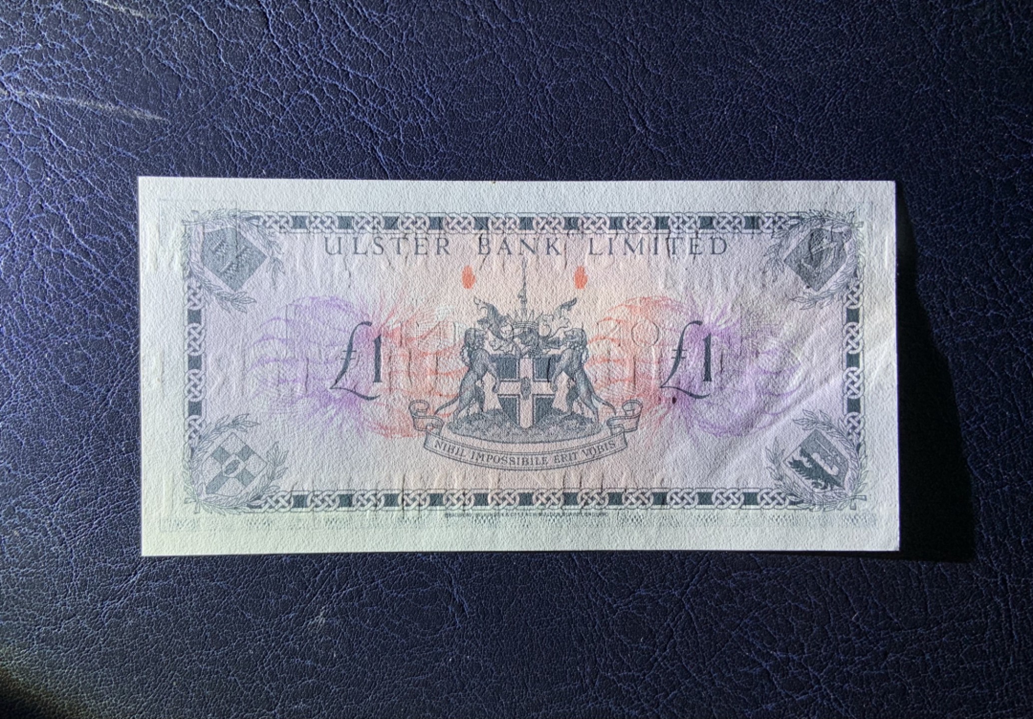收藏联盟Quantum Auction 第212期拍卖  北爱尔兰1976年1镑 品相UNC 有点钞痕 首发A冠