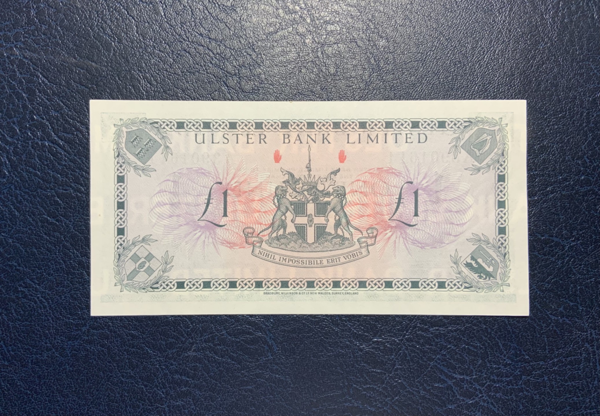 收藏联盟Quantum Auction 第212期拍卖  北爱尔兰1976年1镑 品相UNC 有点钞痕 首发A冠