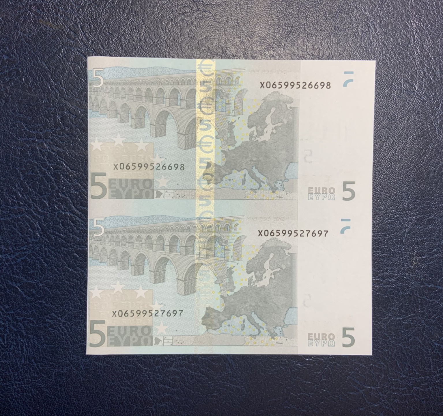 收藏联盟Quantum Auction 第212期拍卖  欧盟国家德国2002年5元两连体 品相全新UNC 稀少第一签