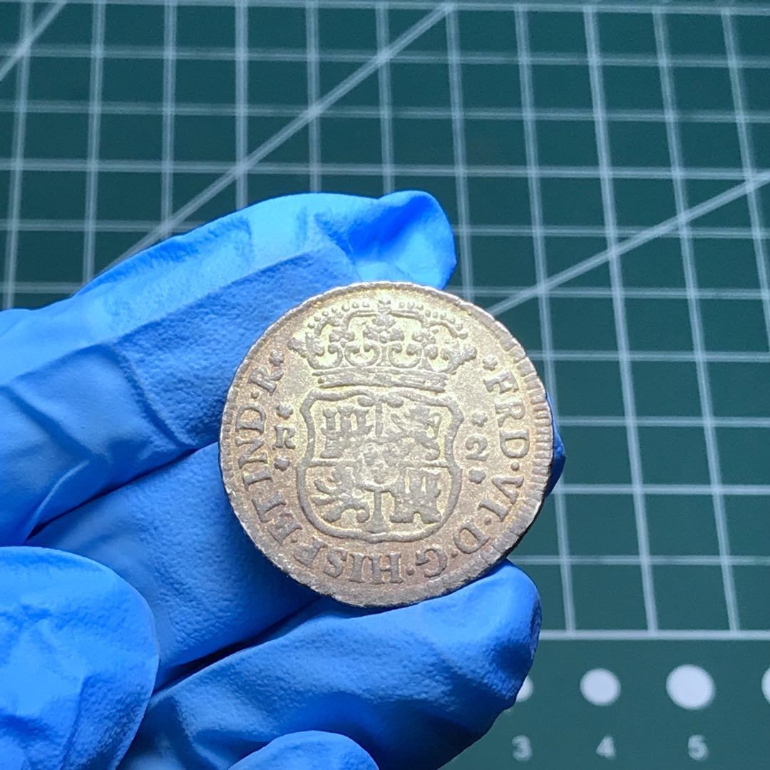 🎩GH外国硬币拍卖 地球双柱2里亚尔银币无戳