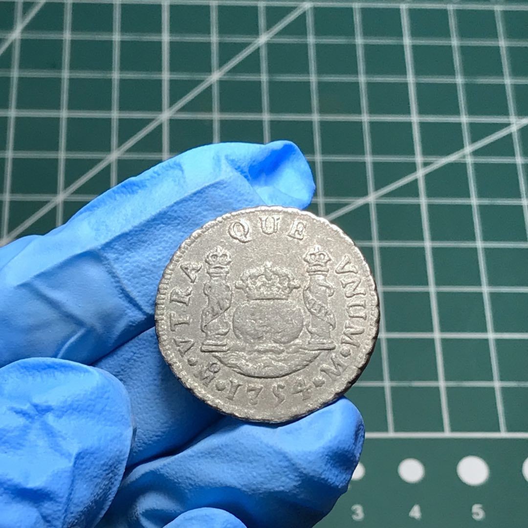 🎩GH外国硬币拍卖 地球双柱2里亚尔银币无戳