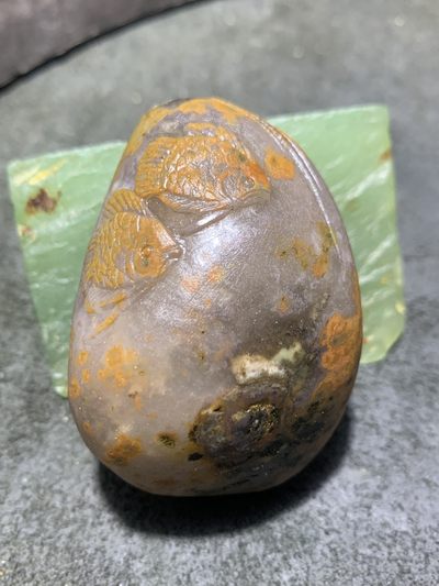 精美亚光原皮冰飘战国红玛瑙雕刻双鱼把件一个(寓意，富贵有余） - 精美亚光原皮冰飘战国红玛瑙雕刻双鱼把件一个(寓意，富贵有余）