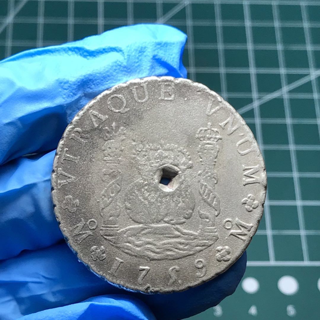 🎩GH外国硬币拍卖 西班牙地球双柱银币打戳