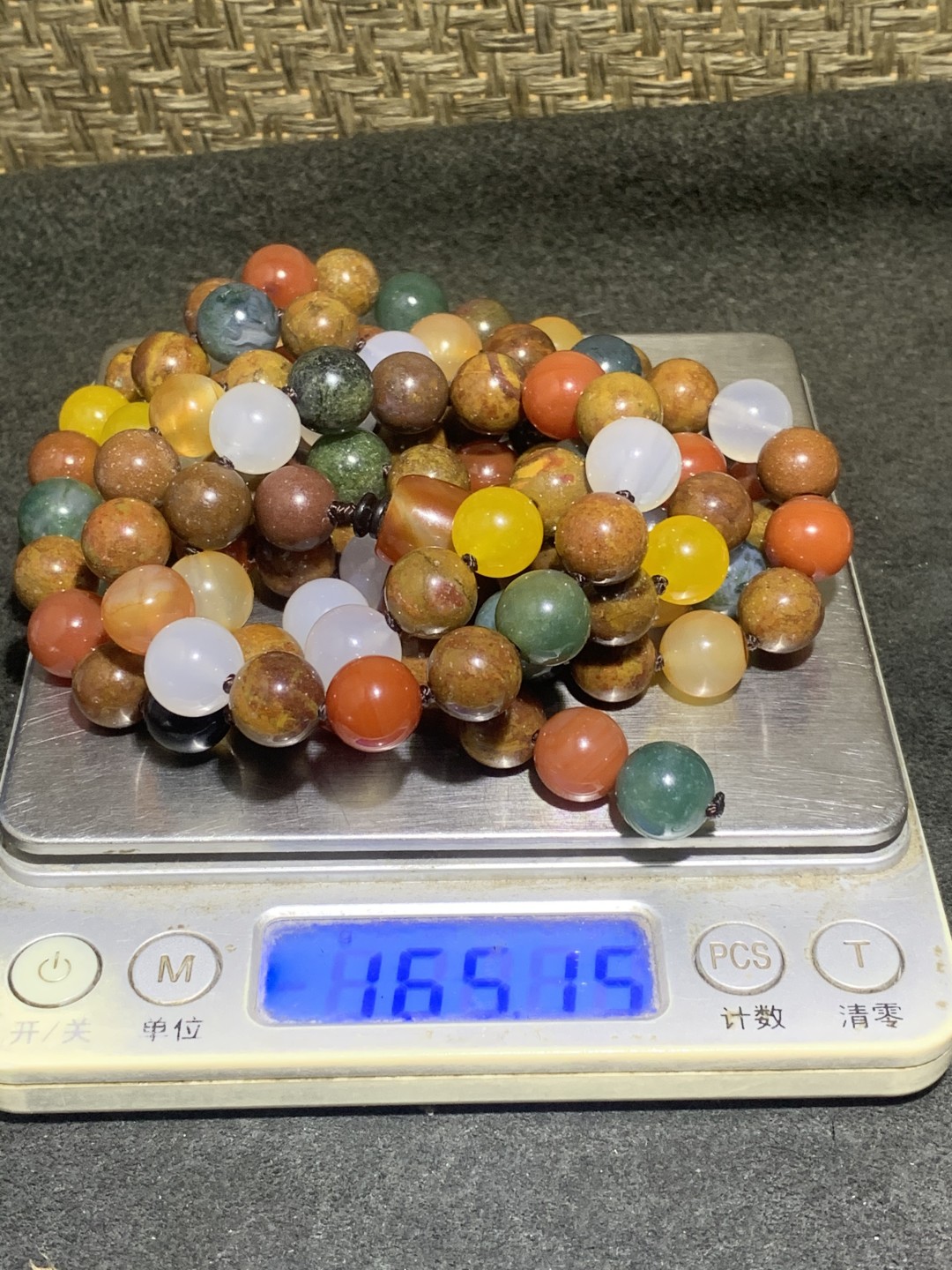 放一串福利！仅此一条！文玩界的新宠！！阿拉善玛瑙彩玉多圈手串一条 ！