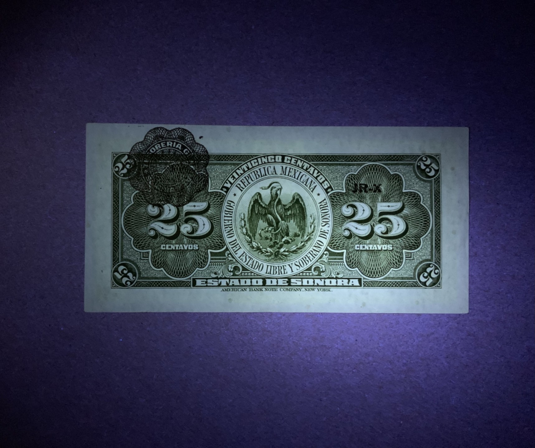 收藏联盟Quantum Auction 第213期拍卖  墨西哥1913年25分 品相全新UNC 美钞公司代印 四角微黑