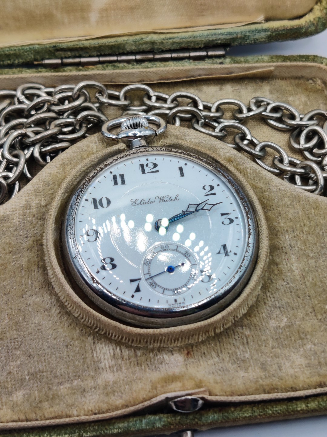 全场0元起拍 第19期 咸鱼国勋章拍卖专场 12月4日（周日）下午6：00开始 日本二战前机械怀表，手动上弦，可正常运行，距今100年左右