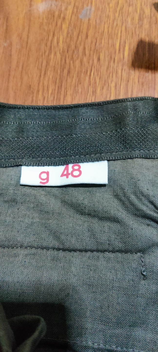 全场0元起拍 第19期 咸鱼国勋章拍卖专场 12月4日（周日）下午6：00开始 东德空降兵军官直裤 g48尺码