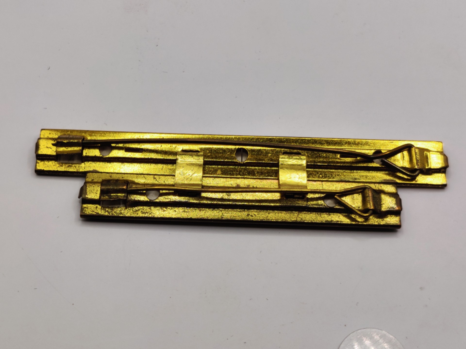 全场0元起拍 第19期 咸鱼国勋章拍卖专场 12月4日（周日）下午6：00开始 东德略