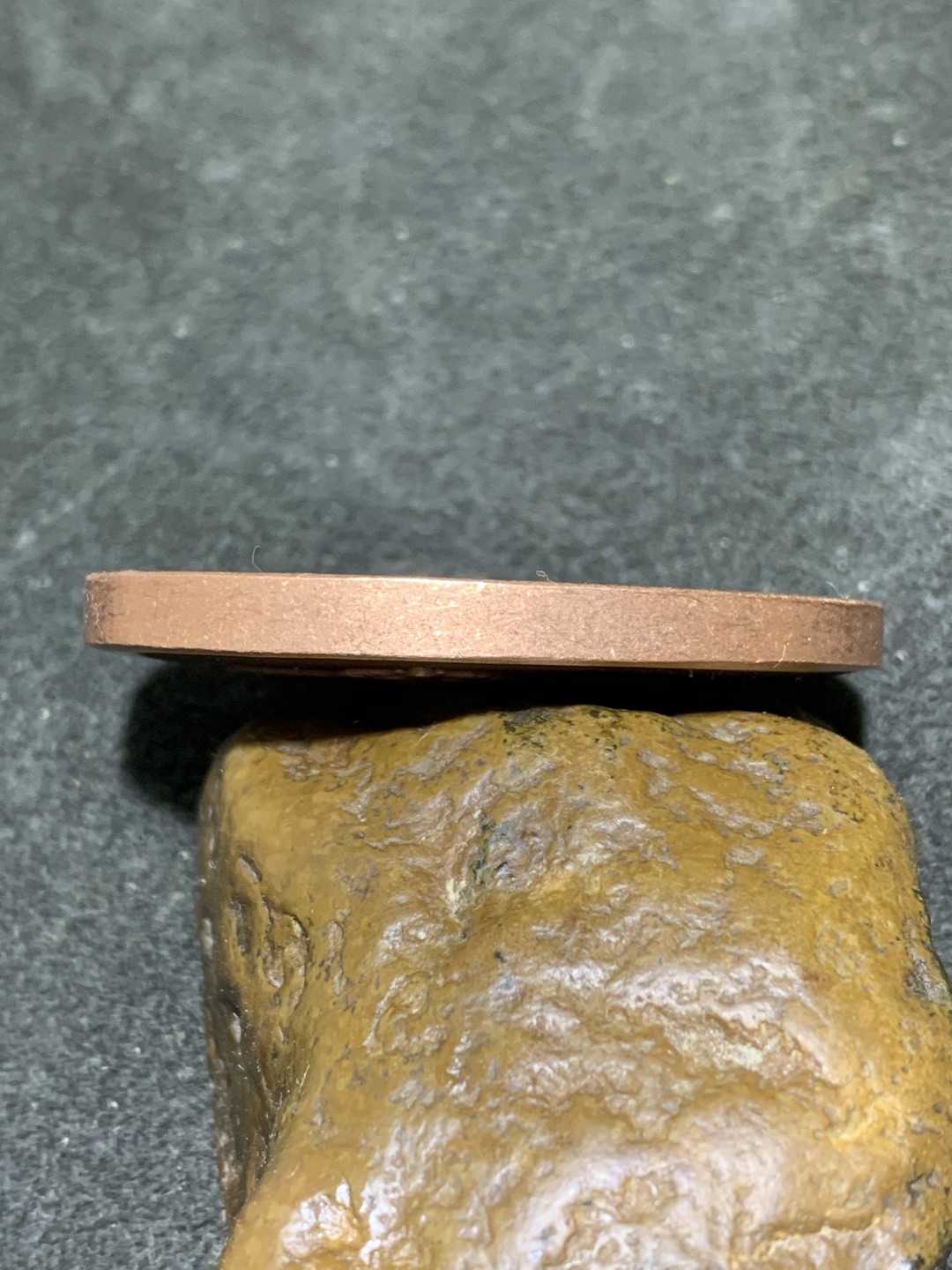 高精度紫铜九宫八卦护身牌一个