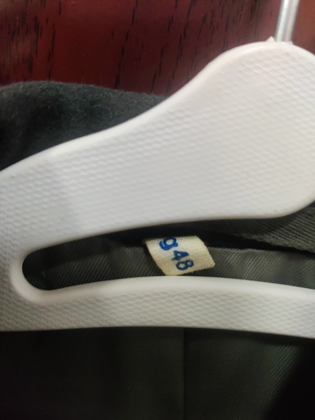 全场0元起拍 第19期 咸鱼国勋章拍卖专场 12月4日（周日）下午6：00开始 东德陆军军官早期小标黑领上衣 g48尺码