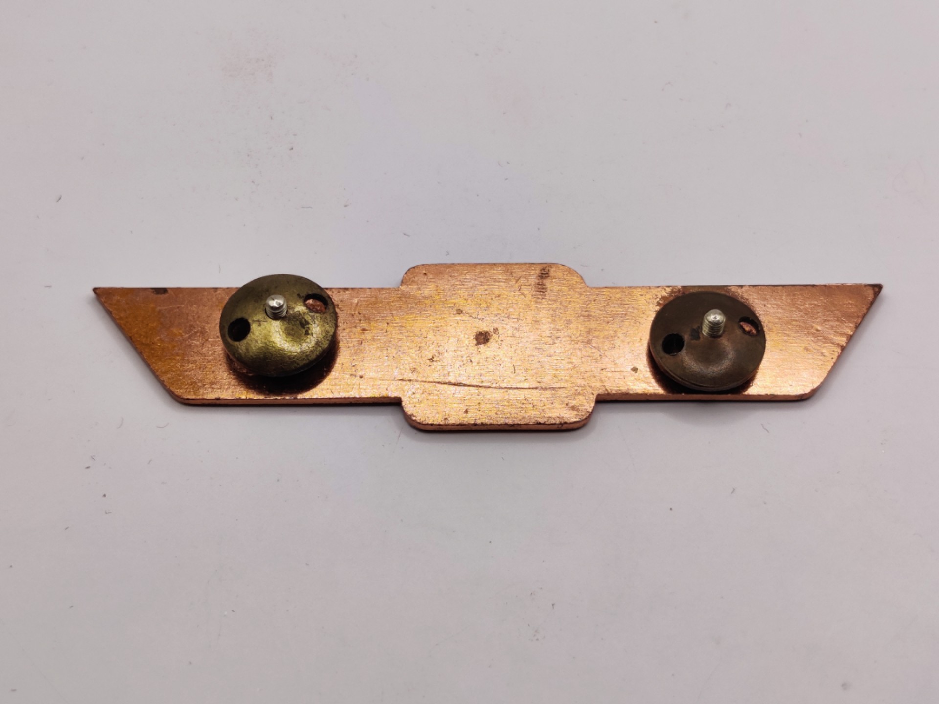 全场0元起拍 第19期 咸鱼国勋章拍卖专场 12月4日（周日）下午6：00开始 东德63版中期通用二级技能章