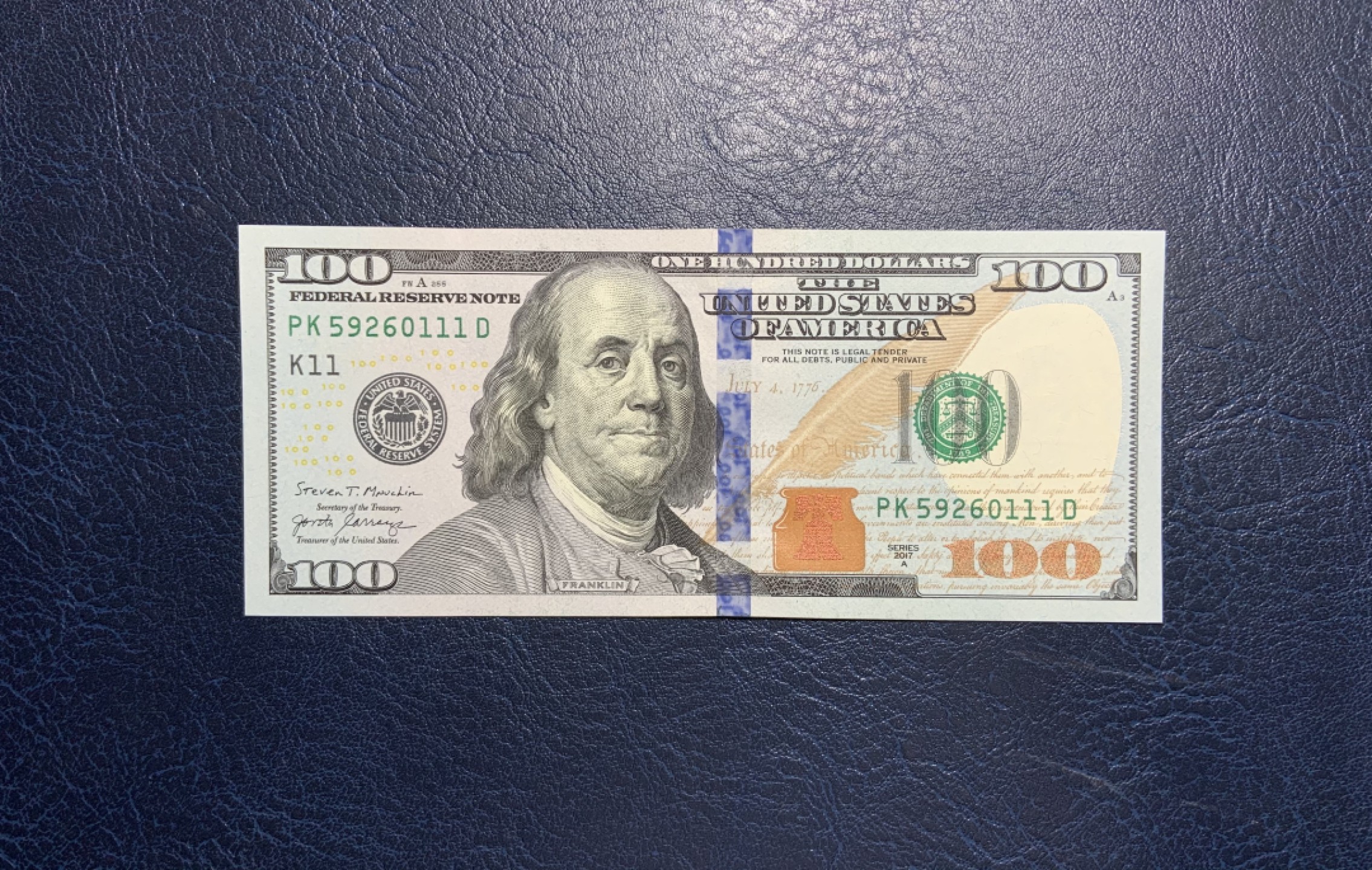 收藏联盟Quantum Auction 第213期拍卖  美国2017年联邦储备券100元 品相全新UNC 豹子号 号码无47