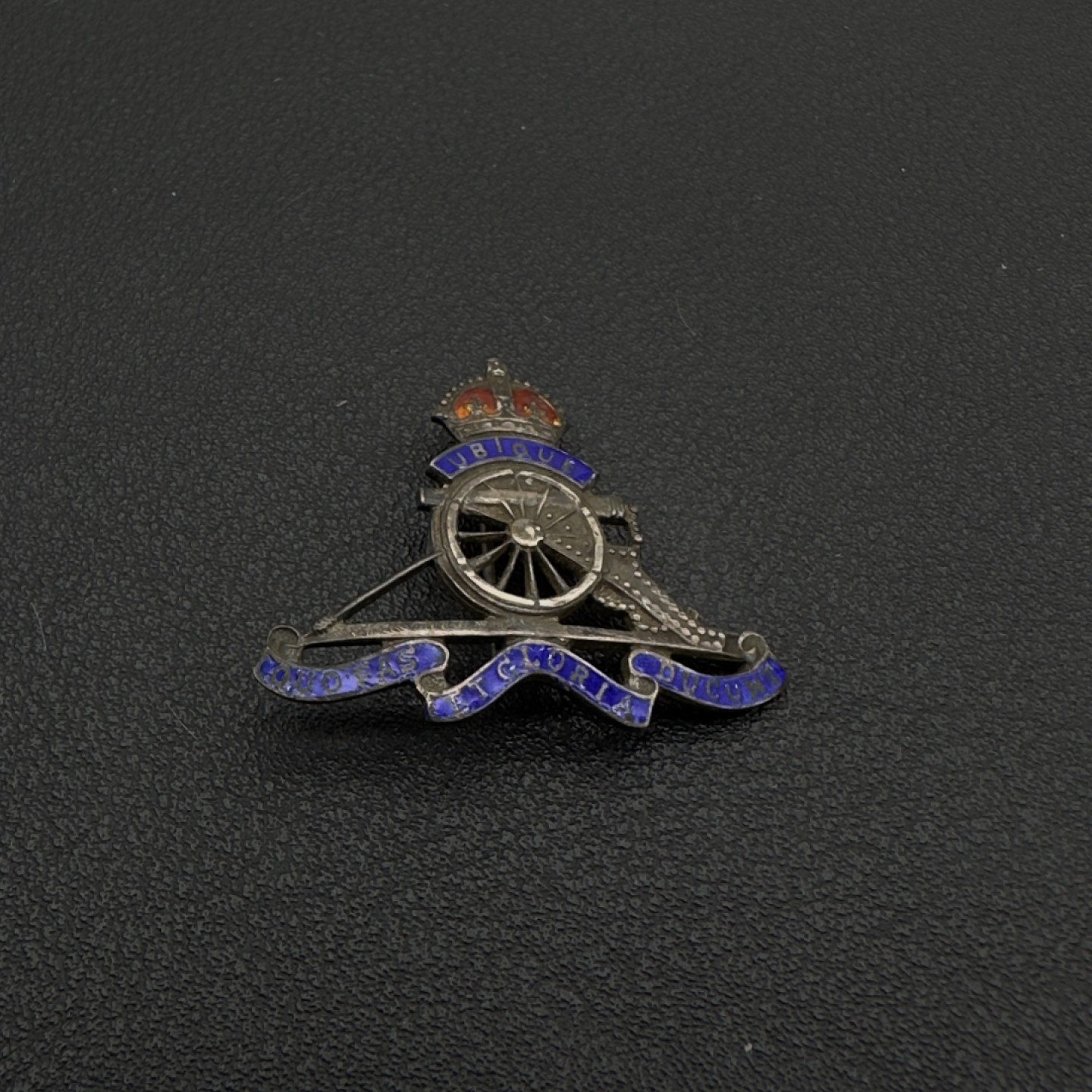 勋章奖章交易所12月4日拍卖 英国皇家炮兵证章