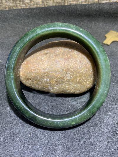 天然和田玉老矿料碧玉手镯一只！ - 天然和田玉老矿料碧玉手镯一只！