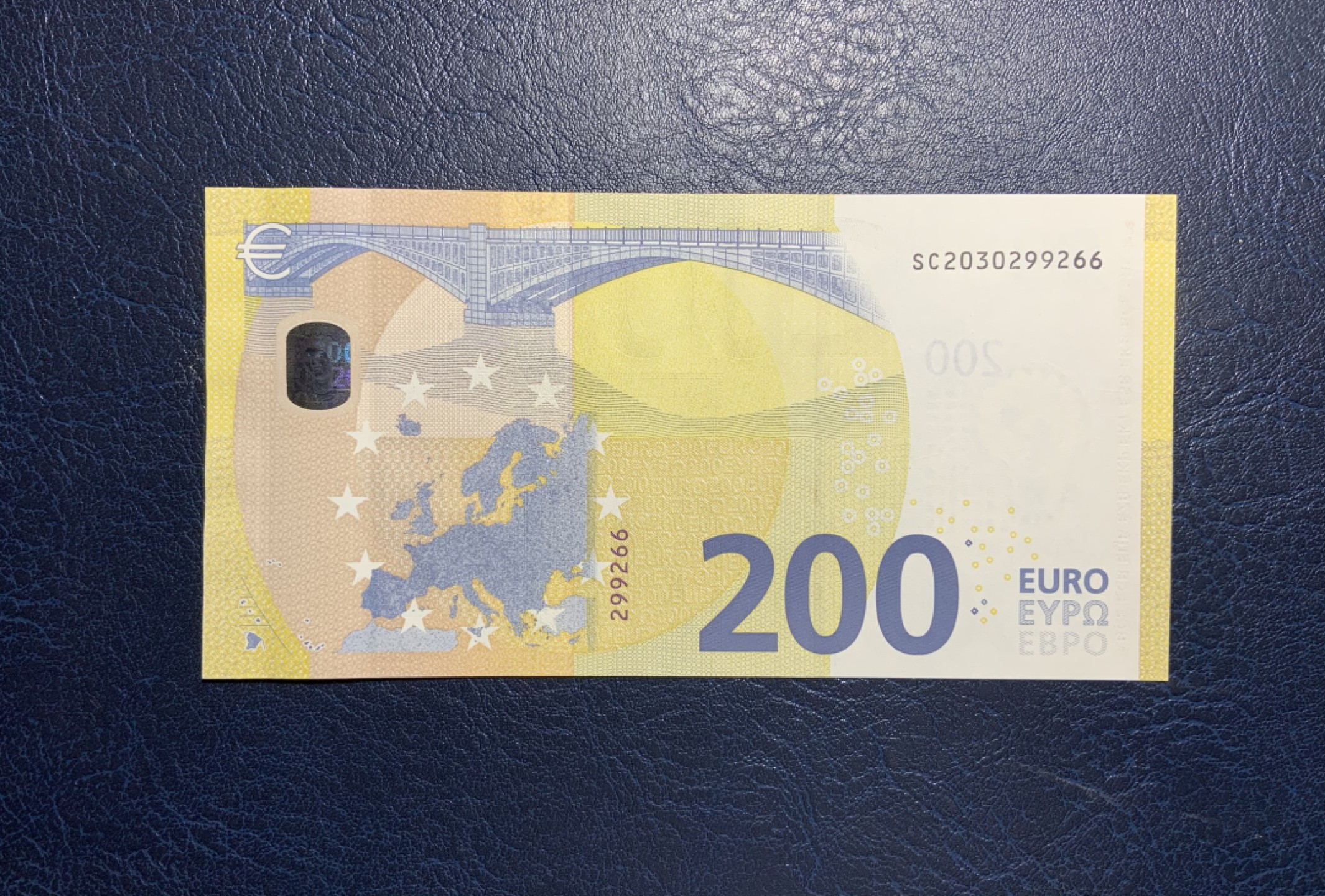 收藏联盟Quantum Auction 第213期拍卖  欧盟2019年200欧元兑换品相全新UNC