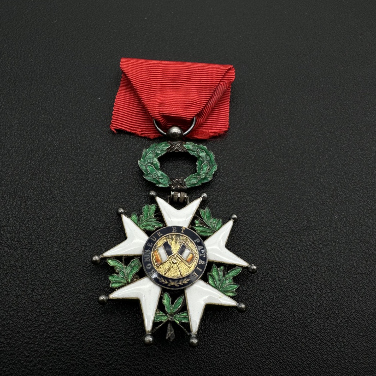 勋章奖章交易所12月4日拍卖 法兰西第三共和国骑士级荣誉军团勋章