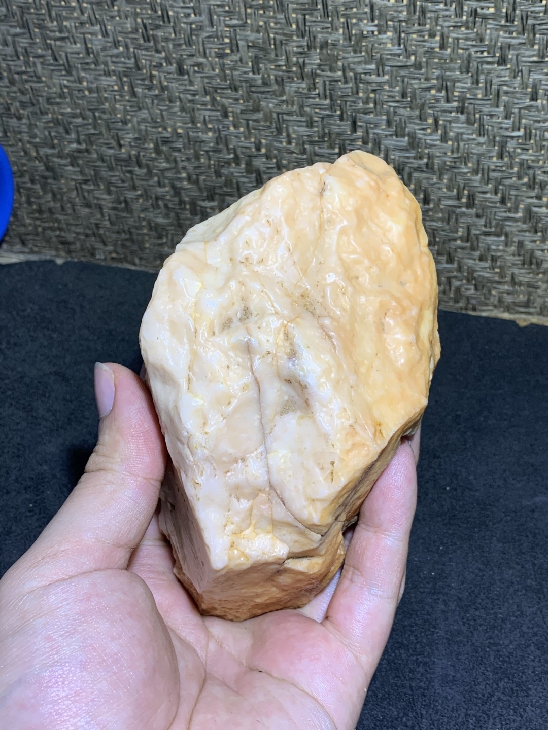 仅此一块，天然精品阿拉善沙漠漆原石一块！