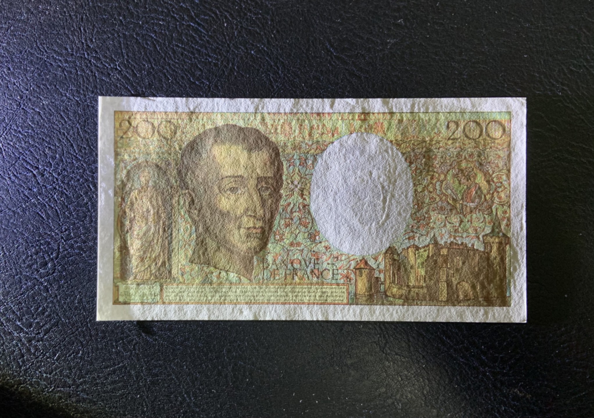 收藏联盟Quantum Auction 第213期拍卖  法国1992年200法郎 品相UNC-  法学家孟德斯鸠