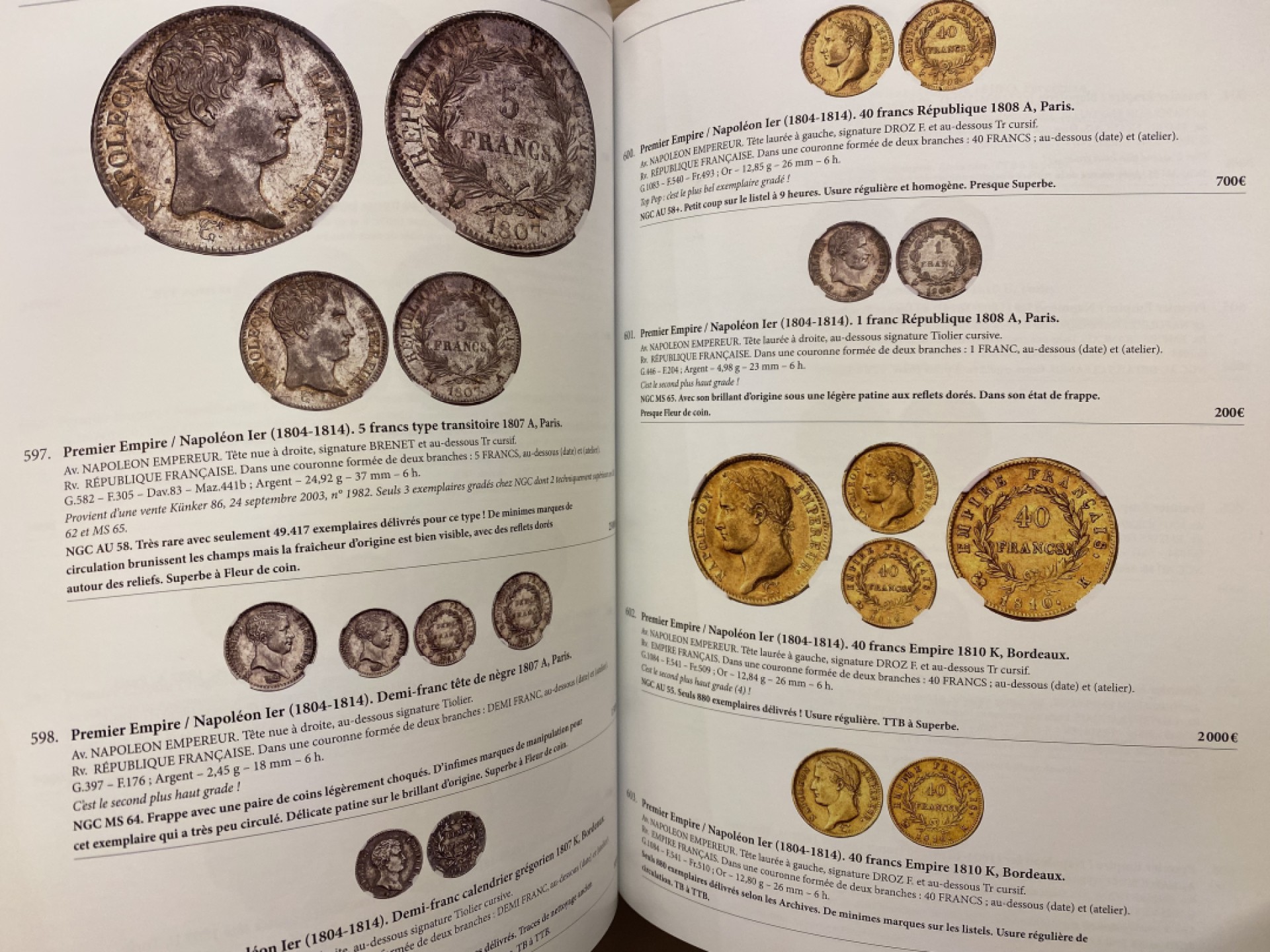 万国钱币拍卖第002期（全场免佣金） 摩纳哥MDC 22年6月拍卖图录 共408页，书籍较重，注意邮费到付问题