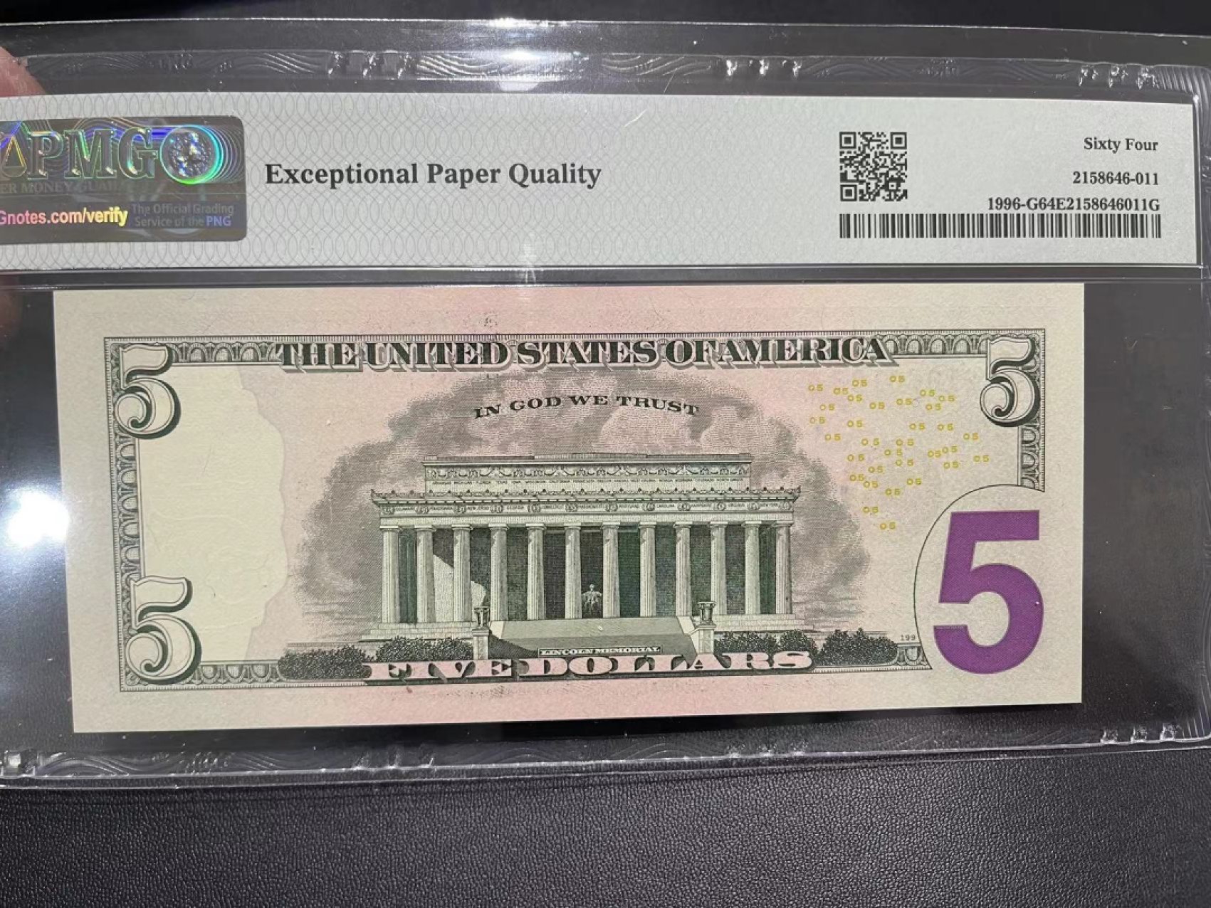 《外钞收藏家》第二百二十三期 2013年彩版5美元 PMG64E 无47 尾88