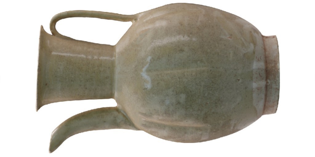 聚宝轩2022秋拍 瓜棱酒壶