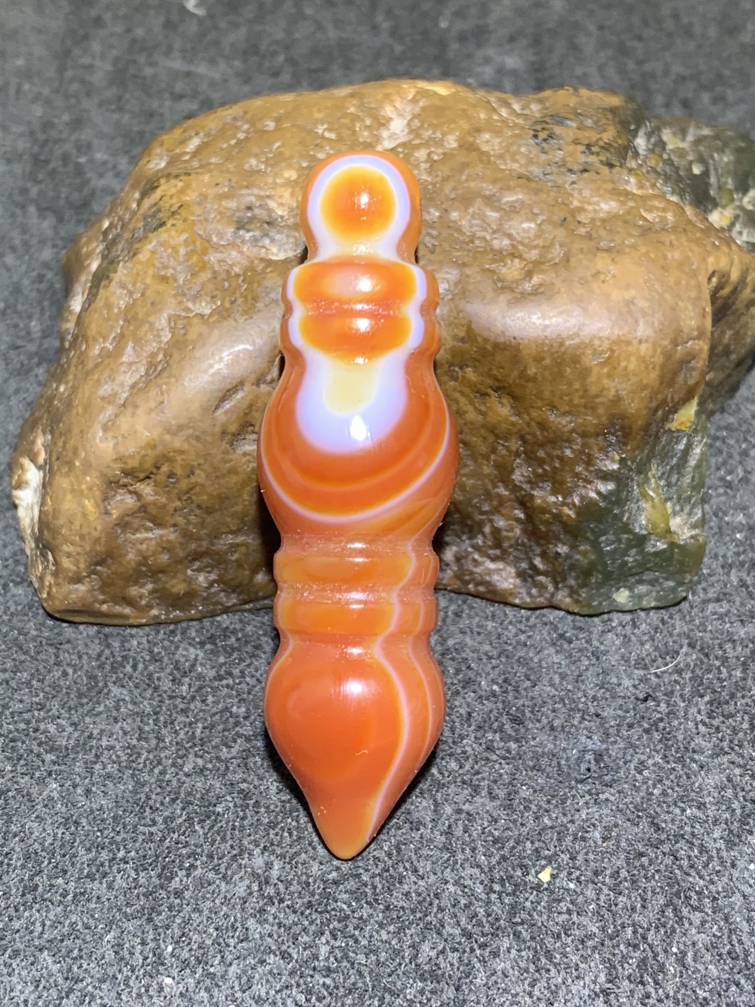 精美高玉化缠丝玛瑙金刚杵吊坠一个，
