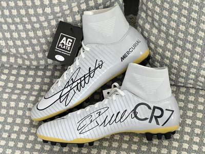 零元拍：克里斯蒂亚诺-罗纳尔多亲笔签名NIKE刺客CR7专属战靴，这双签的太流畅了，好看！真好看！！ - 零元拍：克里斯蒂亚诺-罗纳尔多亲笔签名NIKE刺客CR7专属战靴，这双签的太流畅了，好看！真好看！！