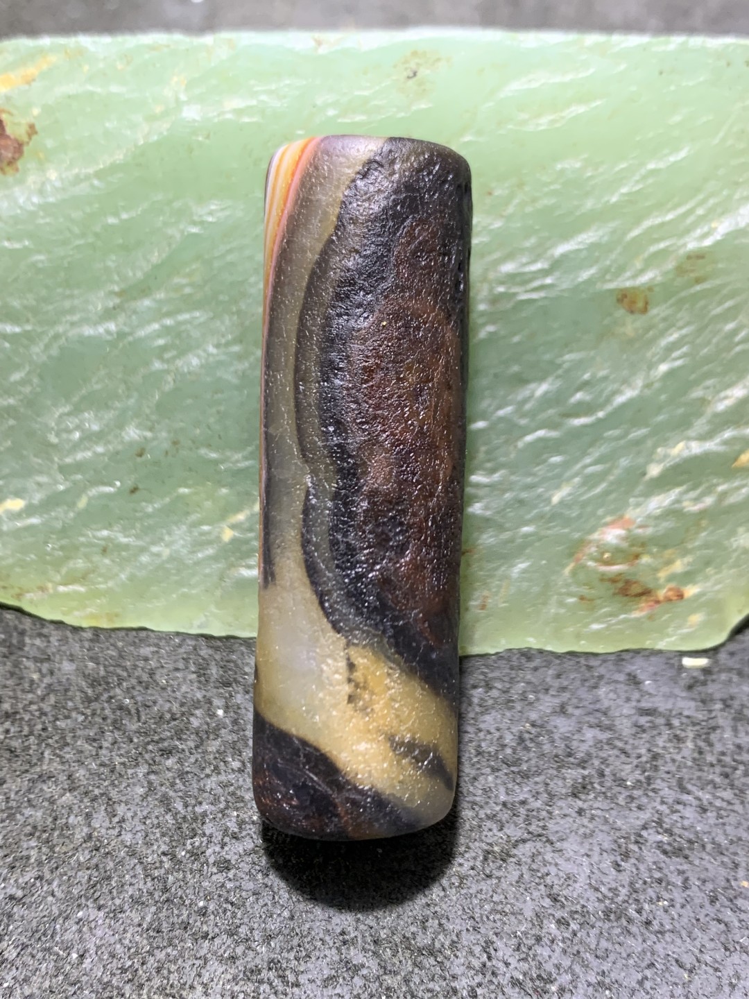 精美高玉化仿古风化纹玛瑙随型直桶大桶珠一颗 