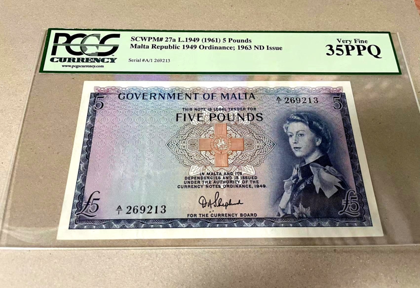 【Blue Auction】✨世界纸币精拍第261期——神功皇后 【初版非常少见A1冠】马耳他 1949年5镑 最高值 戎装女王 精美 PCGS绿标35EPQ 原票