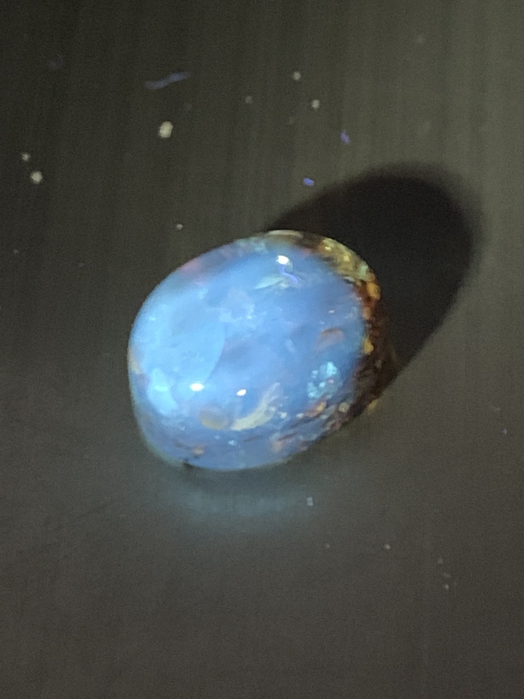 精美乌克兰花珀戒面一个，