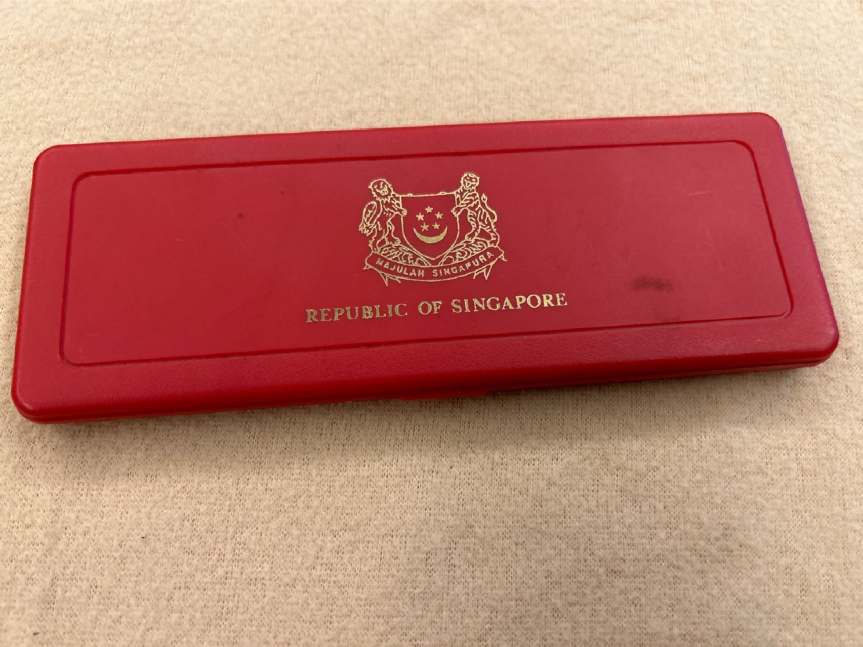 收藏联盟Quantum Auction 第218期拍卖 邮币杂项场 1987年新加坡兔年硬币套装 盒证齐全 BU品质