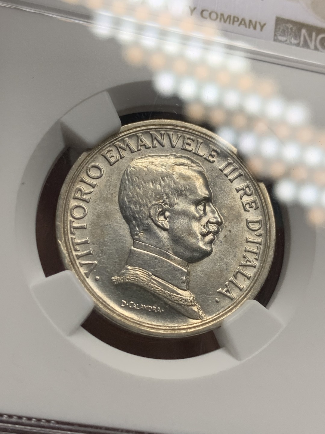 《竞宝斋》第121场-周日，周一 ，2场连拍（全场包邮） NGC-AU58 意大利 1915年 马车2里拉 银币 光度细节都非常好