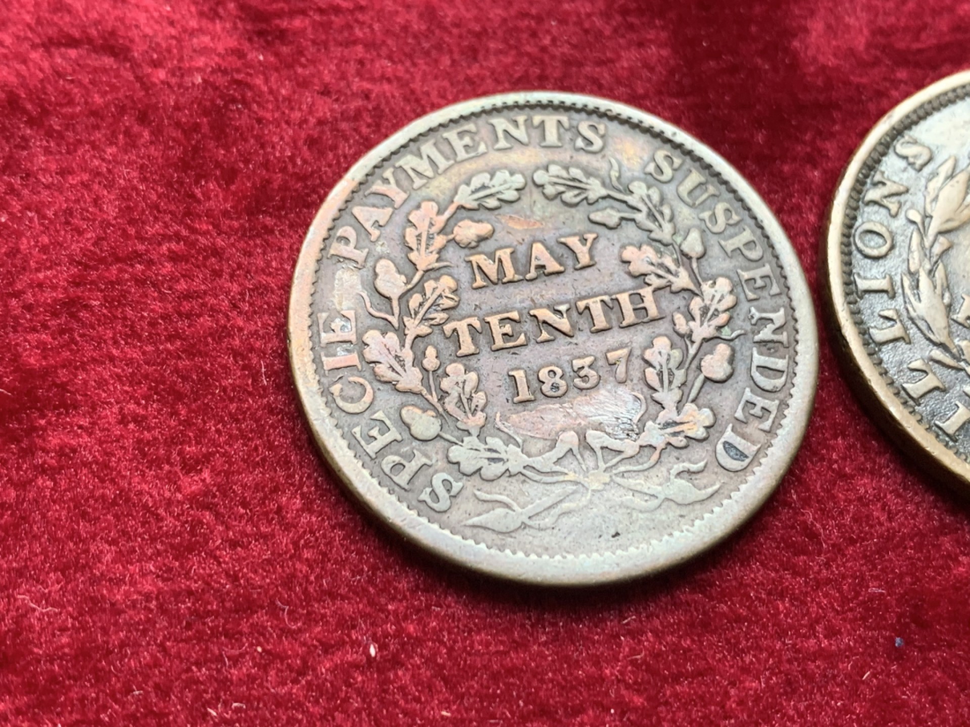 《竞宝斋》第121场-周日，周一 ，2场连拍（全场包邮） 美国代币一对 1837年 艰难时代 代用币 TOKEN非常 厚重，1837作为美国第一次大萧条的首年 细节见图 轻微不平