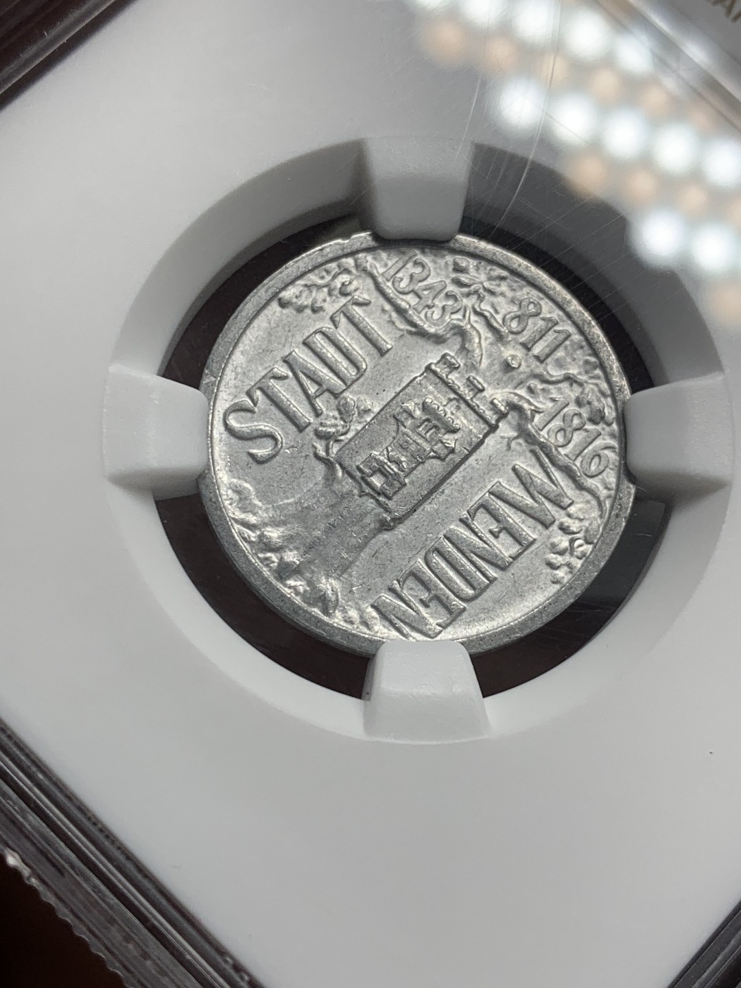 《竞宝斋》第121场-周日，周一 ，2场连拍（全场包邮） NGC MS62 1923年德国德紧门登1百万马克铝币 德紧名品