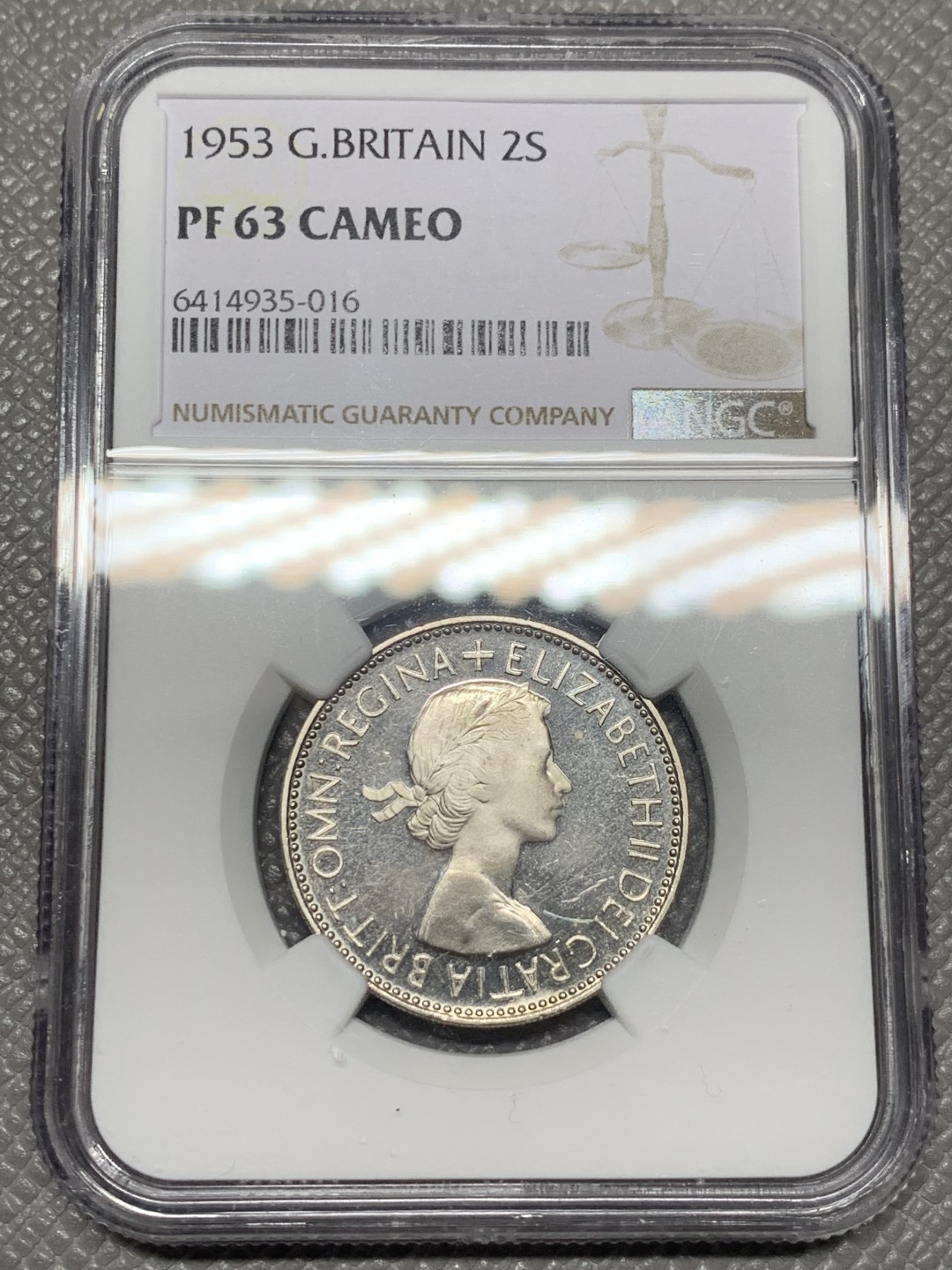 《竞宝斋》第121场-周日，周一 ，2场连拍（全场包邮） NGC PF63CAMEO 英国 伊丽莎白二世 登基纪念 1953年2先令精制镍币