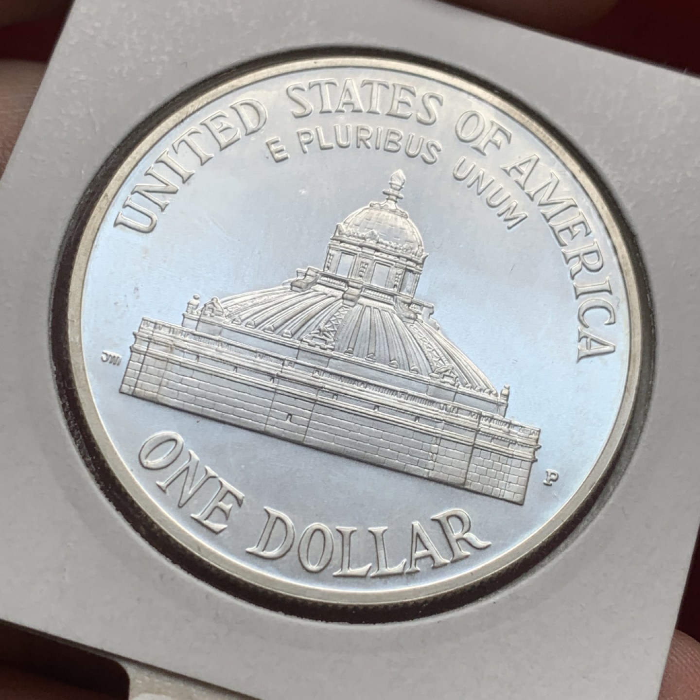 《竞宝斋》第121场-周日，周一 ，2场连拍（全场包邮） 美国 2000年 美国国会图书馆200周年纪念 1美元银币 大银币 38.1mm 26.73克